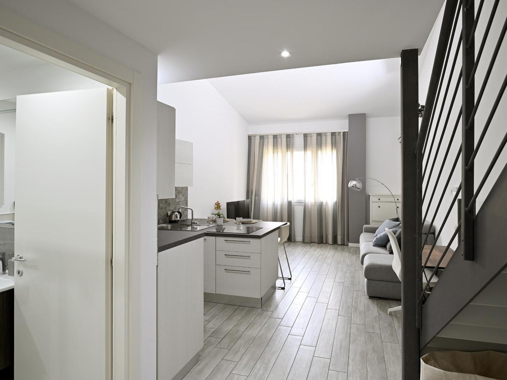 Boutique Apartment “Diviso Due” Флоренция Экстерьер фото